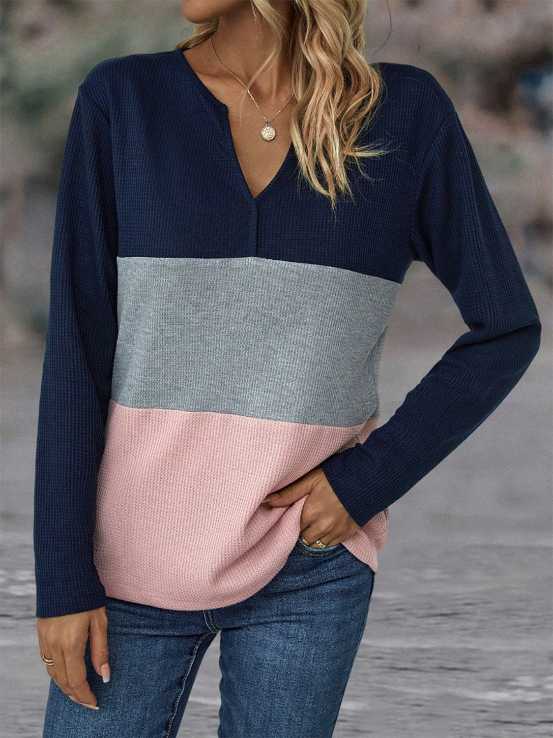 Color Block Notched Neck T-Shirt